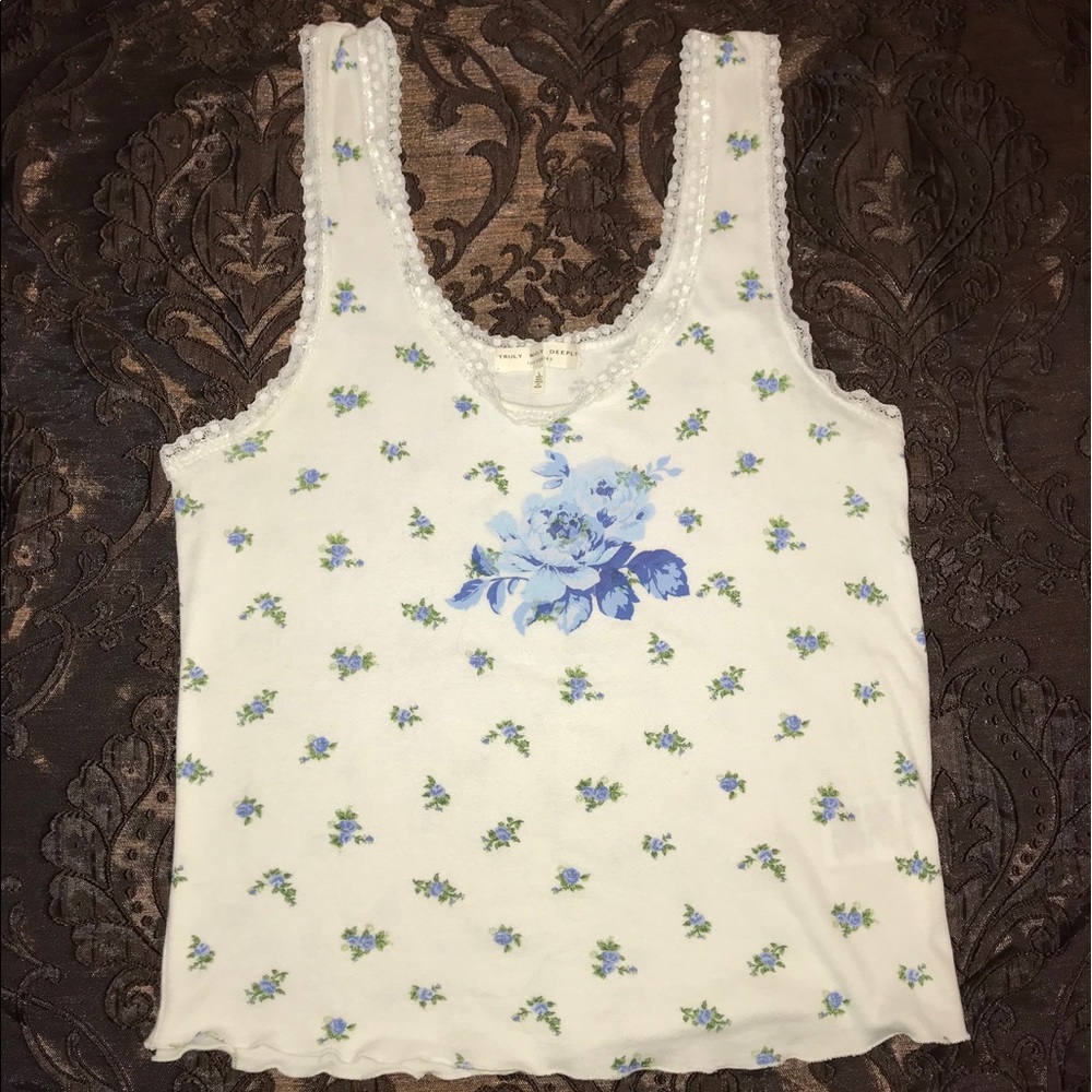Lace tank top